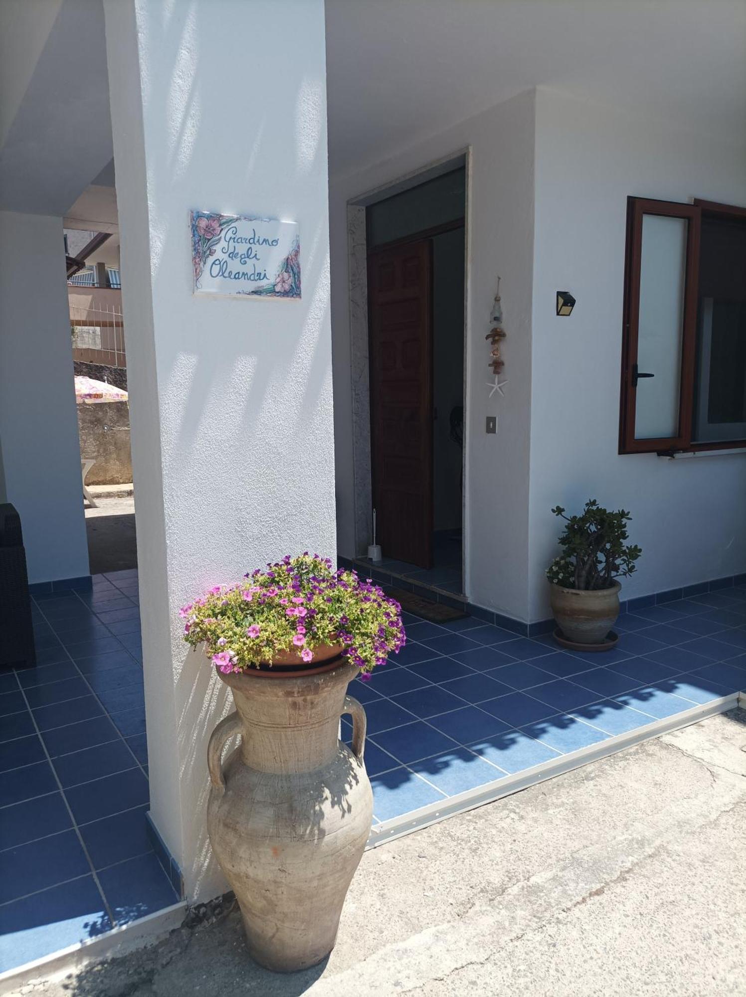 Villa Giardino Degli Oleandri Палинуро Екстериор снимка